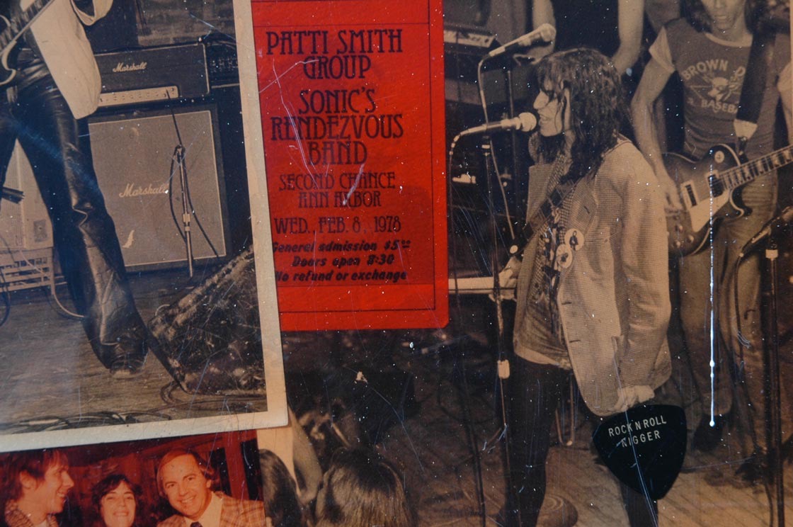 Patti-Smith-on-stage